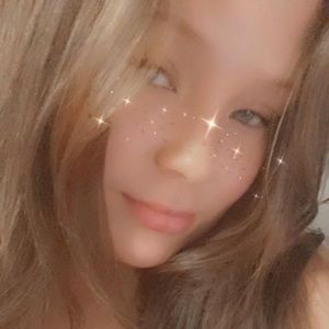 Meet your Posher, Ariana